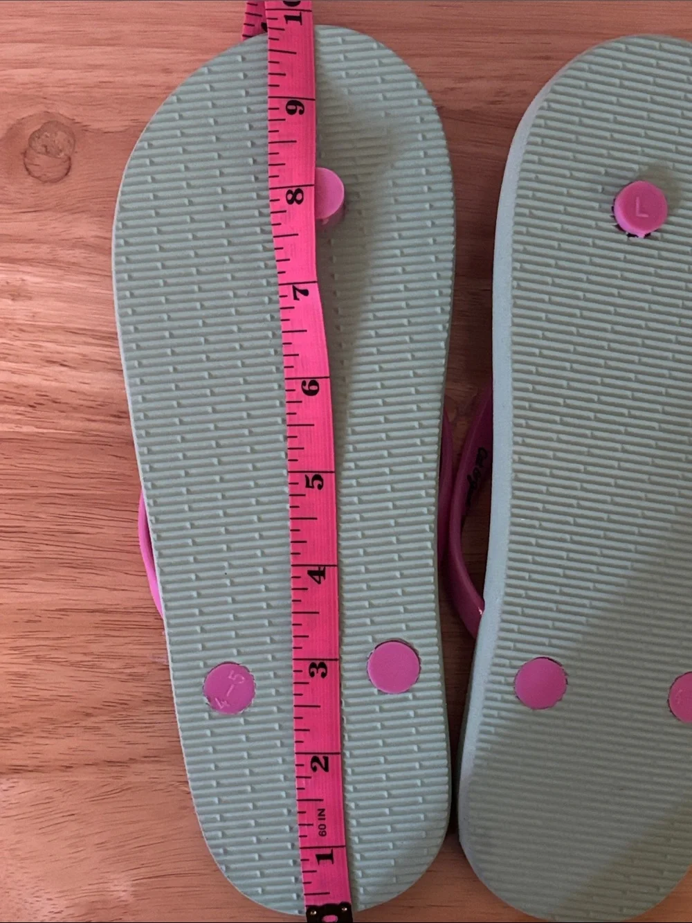 Girls Pink-Strap Floral Flip Flops Size 4/5